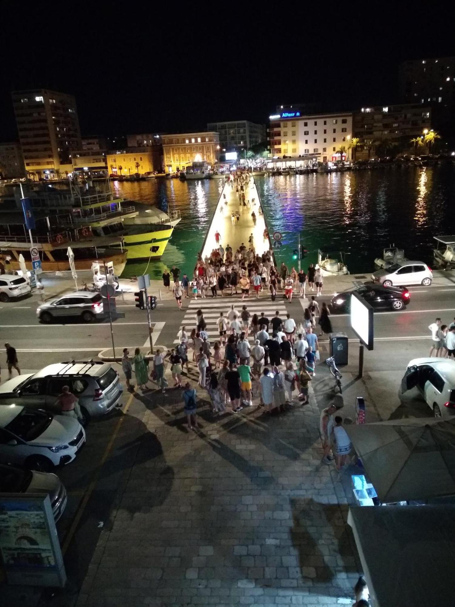 Nena City Center Apartment Zadar Eksteriør bilde