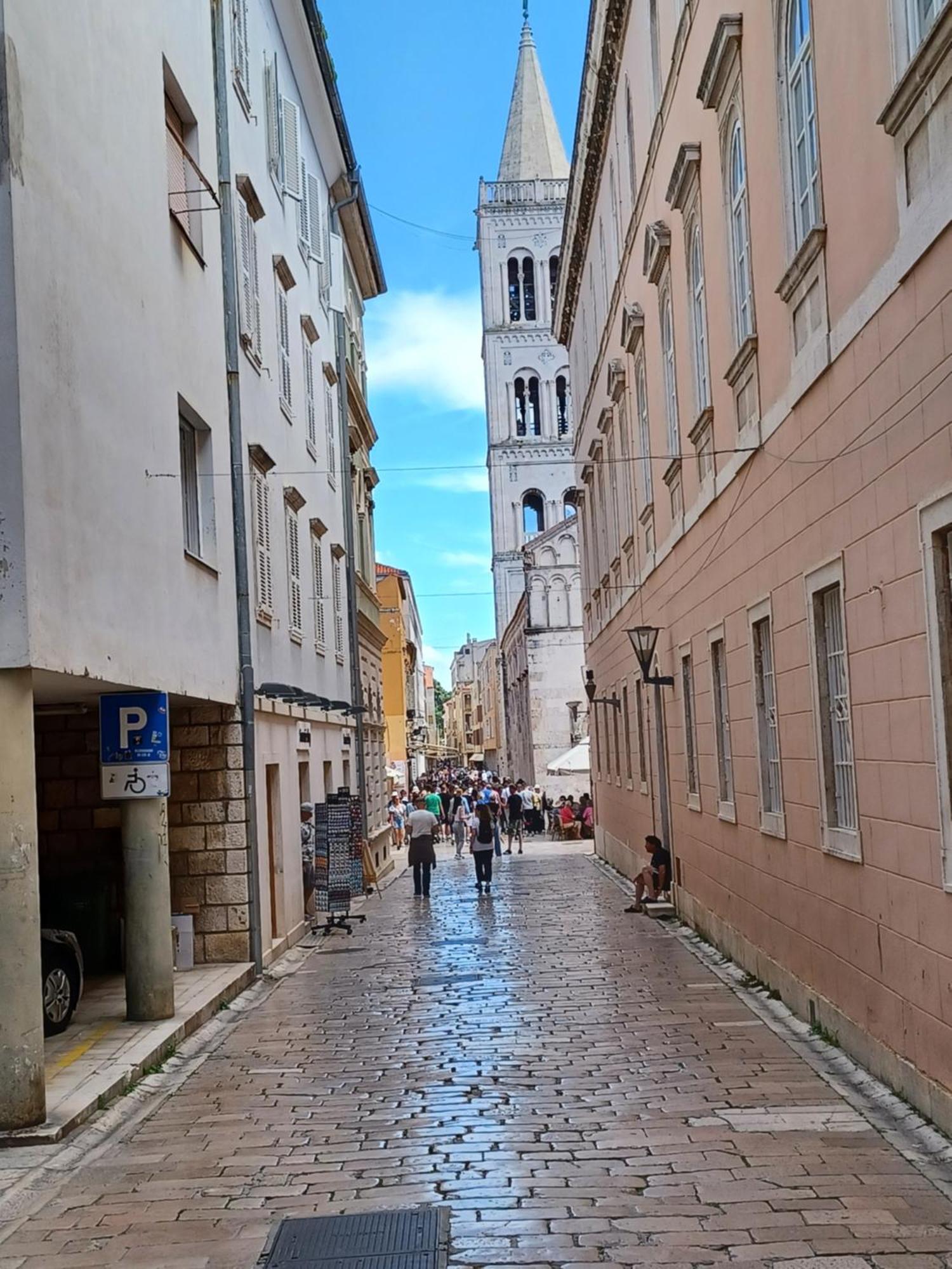 Nena City Center Apartment Zadar Eksteriør bilde